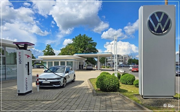 ID3 an der e-Tanke